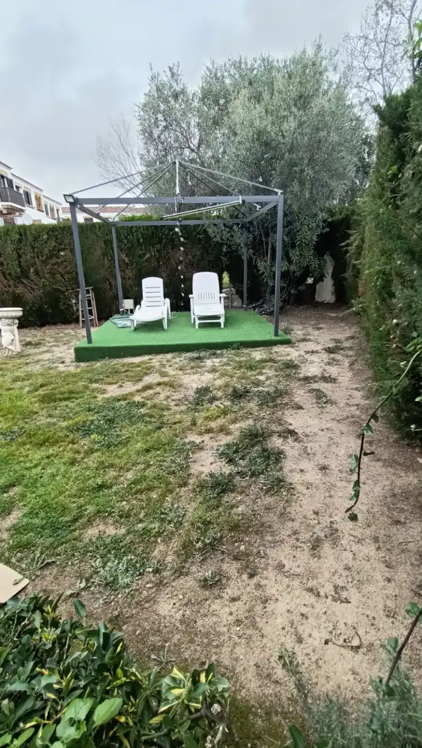 Jardí de Casa adosada en venda en Cambrils amb Aire condicionat, Calefacció i Jardí privat