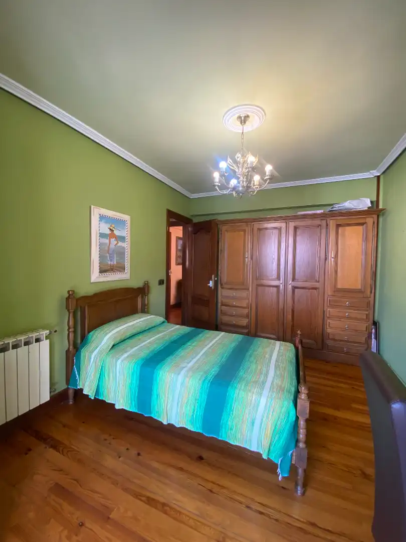 Habitación de Piso en venta en Aretxabaleta con Trastero, Amueblado y Balcón