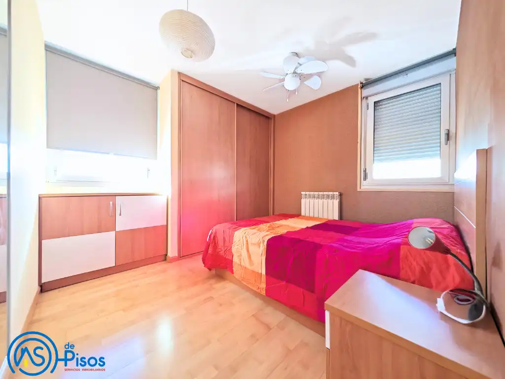 Habitación de Piso de alquiler en Cadrete con Calefacción, Jardín privado y Parquet