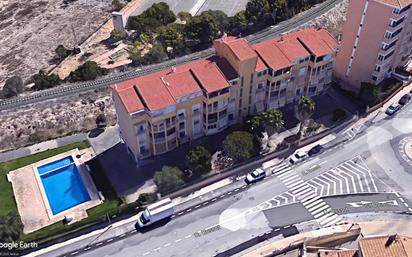 Vista exterior de Apartament en venda en Villajoyosa / La Vila Joiosa amb Aire condicionat, Terrassa i Piscina comunitària