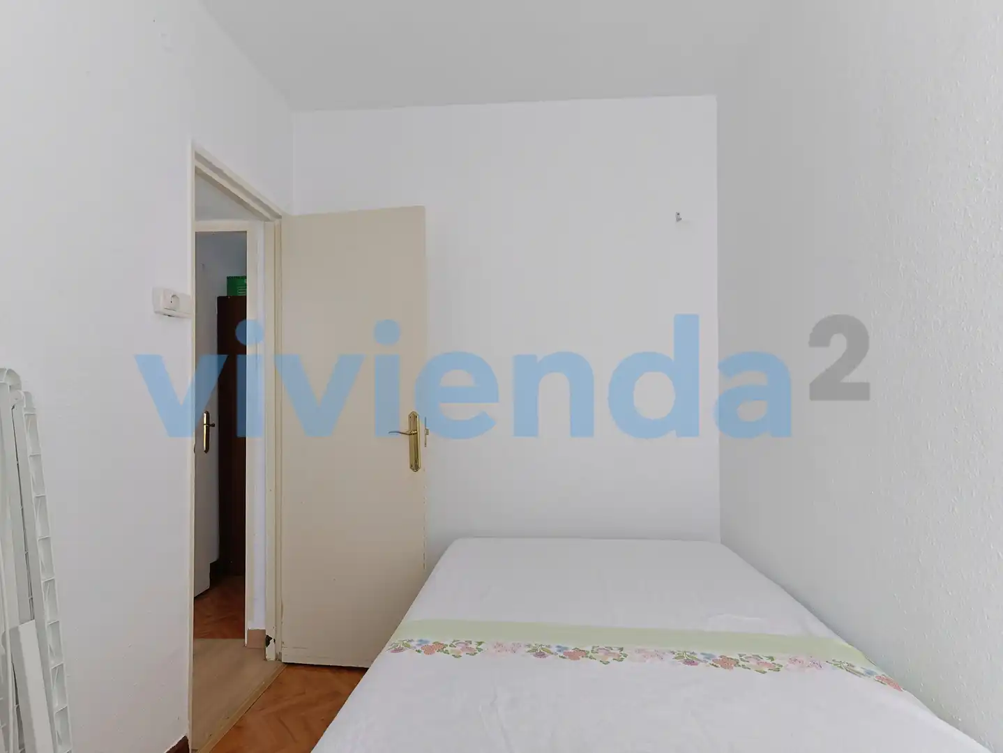 Habitación de Piso en venta en Madrid con Calefacción