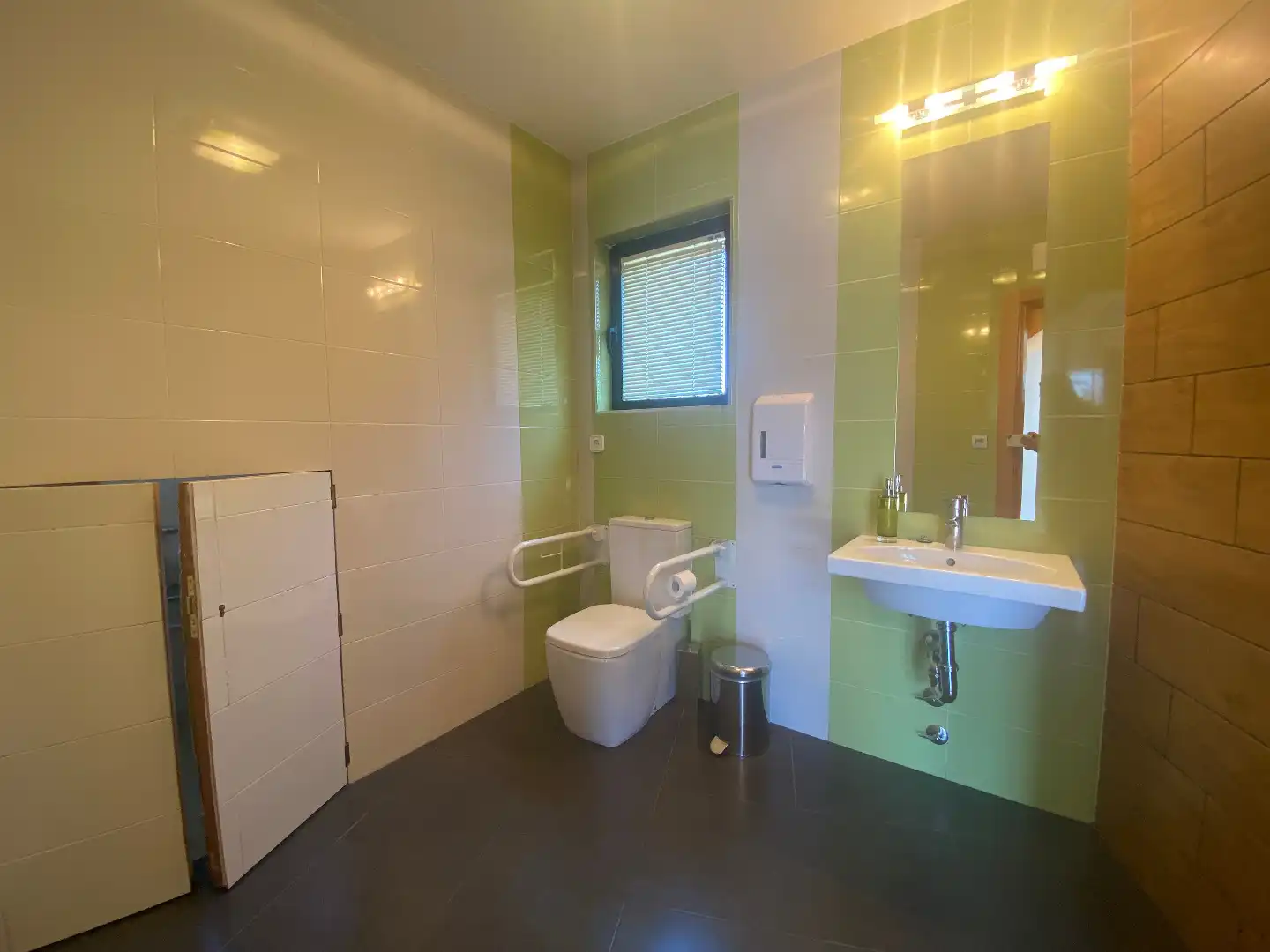 Baño de Casa o chalet en venta en Estépar con Calefacción, Jardín privado y Parquet