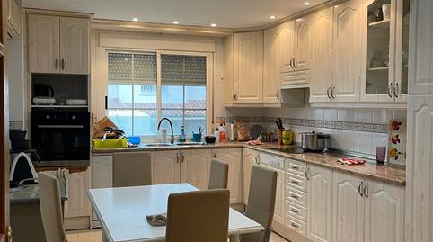 Foto 2 de Casa o xalet en venda a Calle Eugenio Mirón Monroy, Miralvalle - Av. Virgen del Puerto - La Data, Plasencia