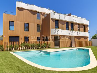 Appartement compact avec piscine à vendre à Ctra. de la Fosca