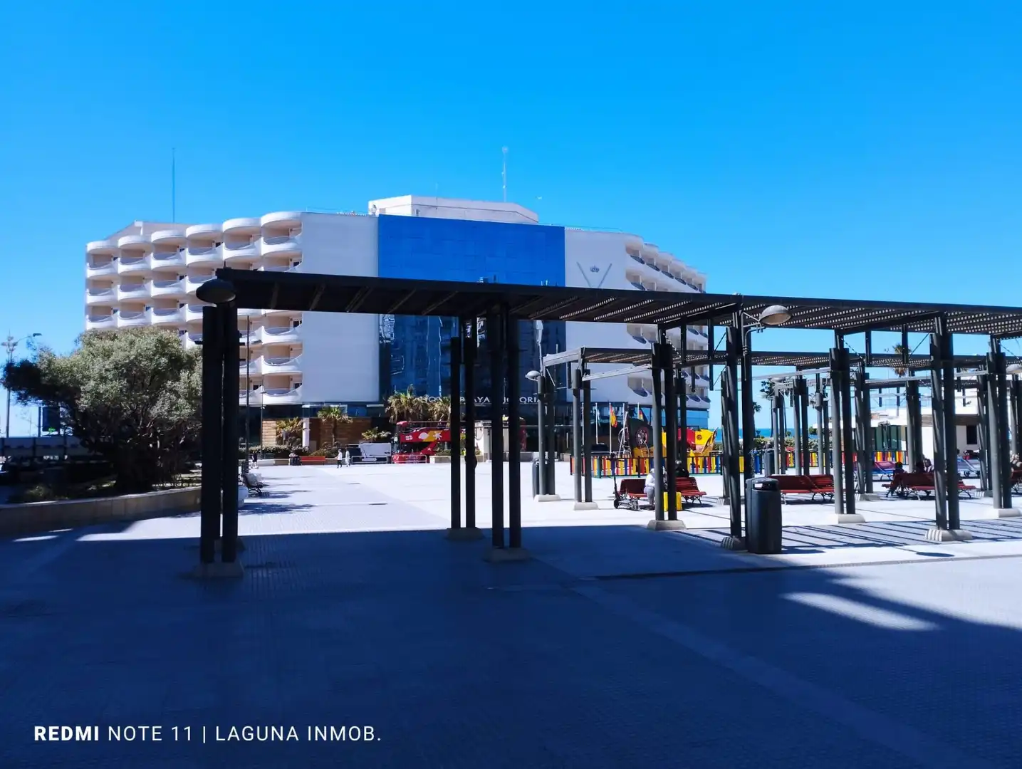 Vista exterior de Piso en venta en Cádiz con Terraza