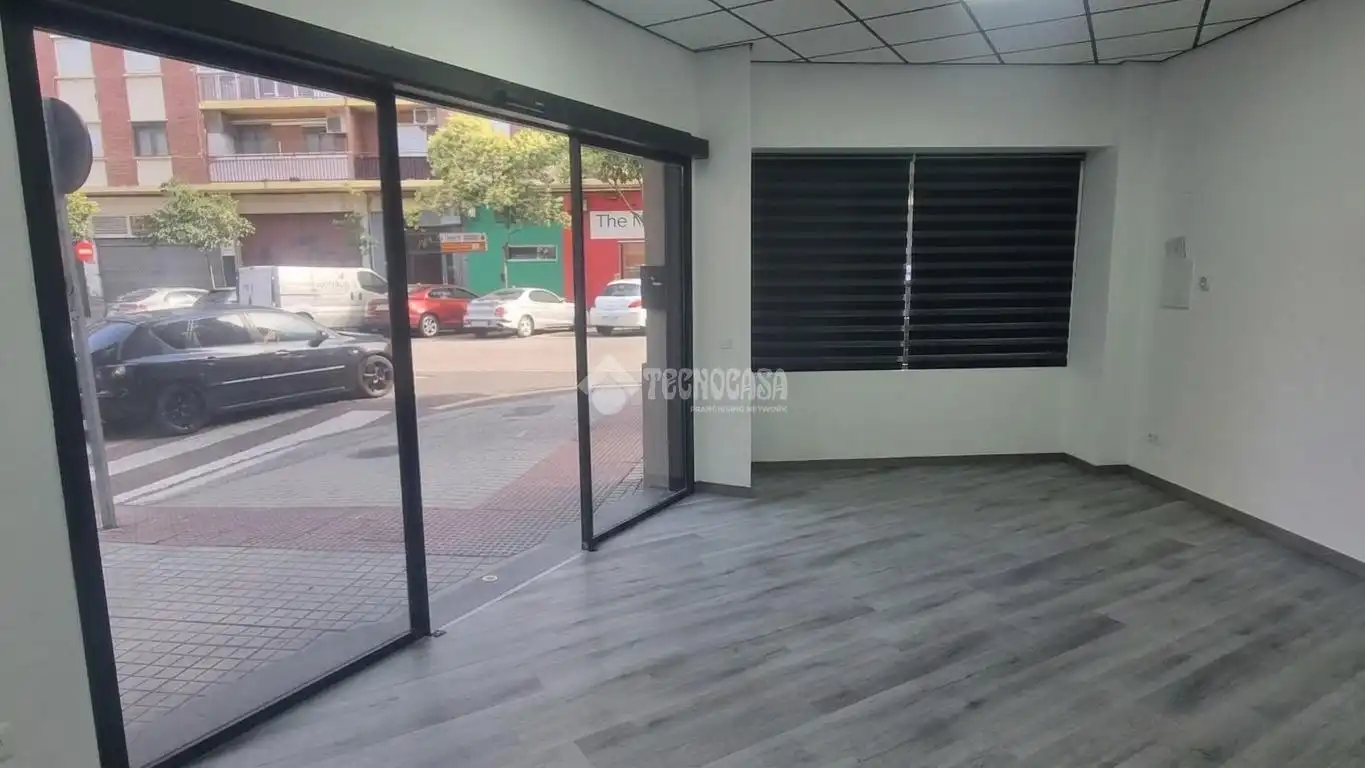 Business premises to rent in Las Fuentes, imagen 2