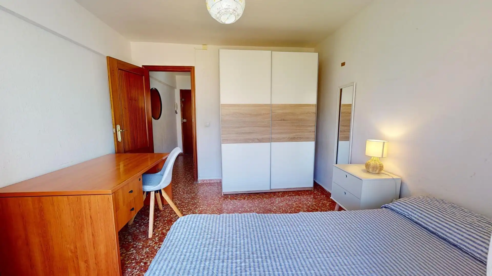 Wohnung zur Miete in Vista Alegre - Parque Cruz Conde