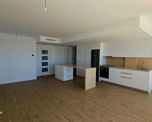 Cuina de Apartament en venda en Estepona amb Aire condicionat i Terrassa