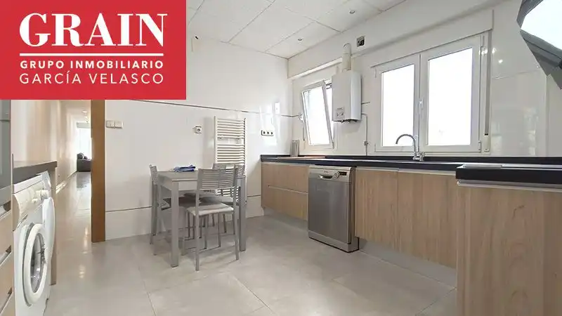 Cocina de Piso en venta en Albacete con Calefacción y Balcón