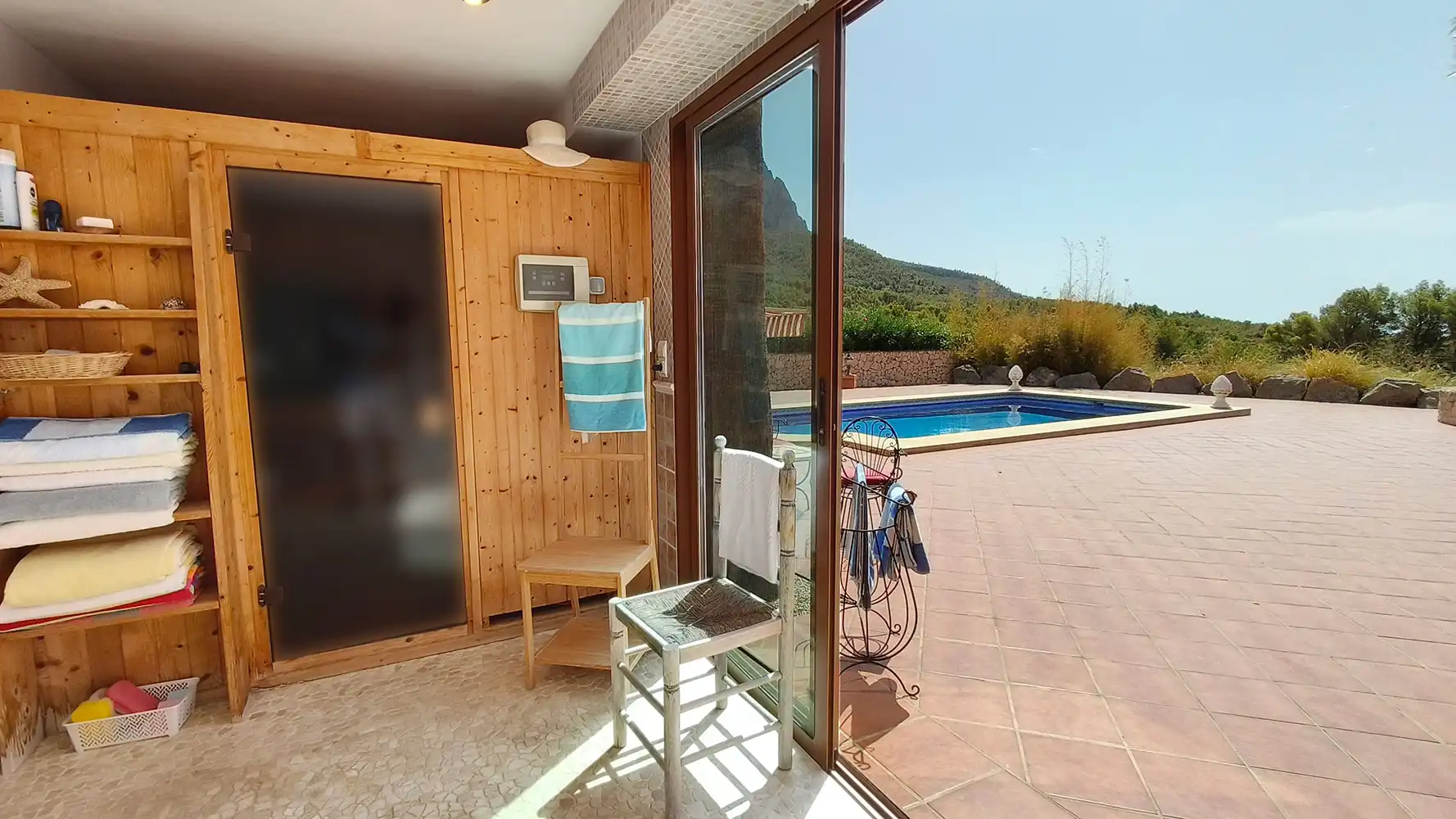 Piscina de Finca rústica en venda en Finestrat amb Aire condicionat, Calefacció i Jardí privat