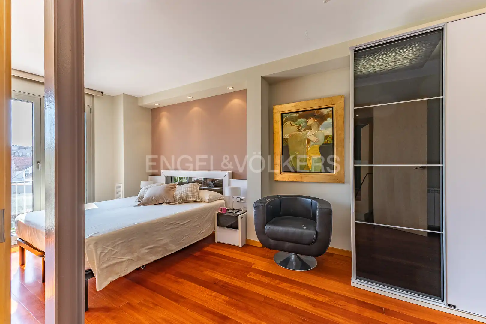 Bedroom of Duplexes for rent in Mataró  with Air Conditioner, Heating and Parquet flooring