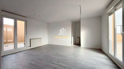 Foto 2 von Wohnung zum Verkauf in Lardero, La Rioja