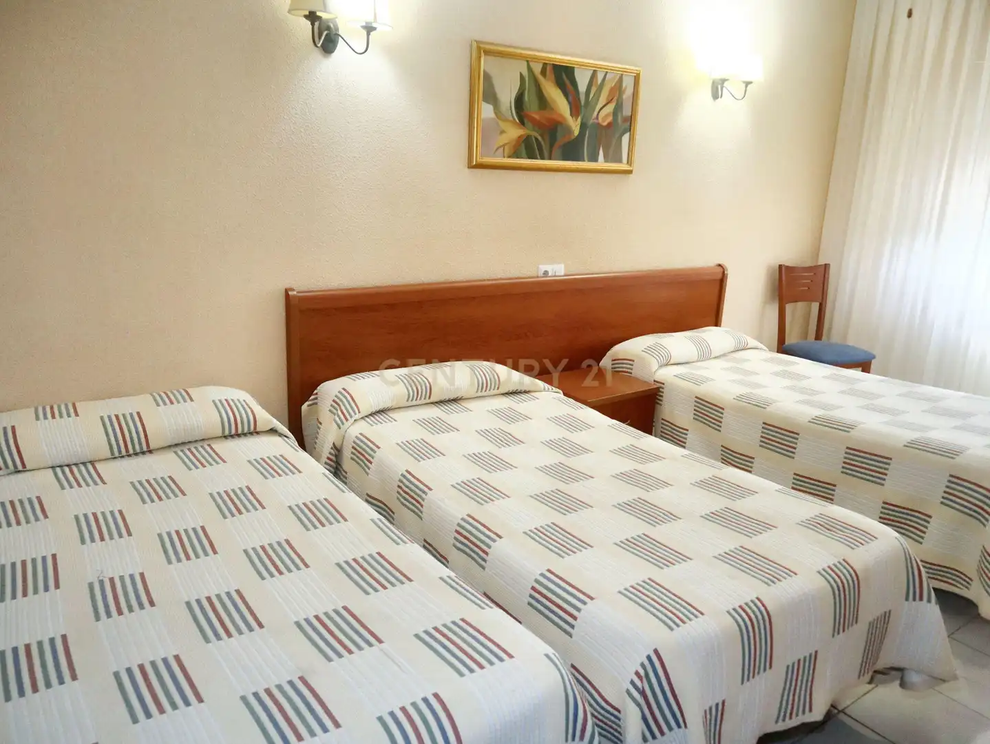 Habitación de Edificio en venta en Alba de Tormes con Alarma