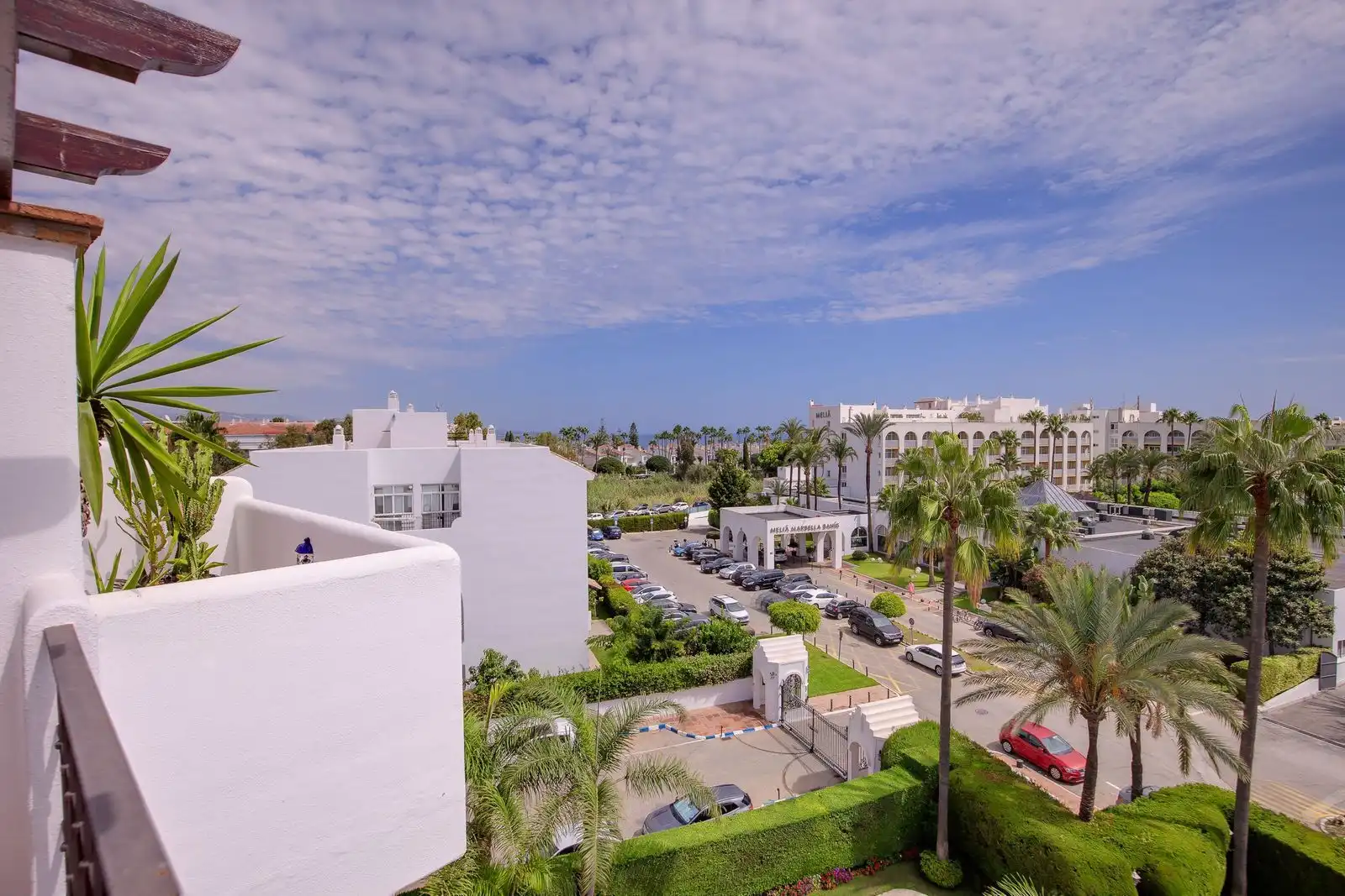 Außenansicht von Maisonette zum Verkauf in Marbella mit Klimaanlage, Terrasse und Abstellraum