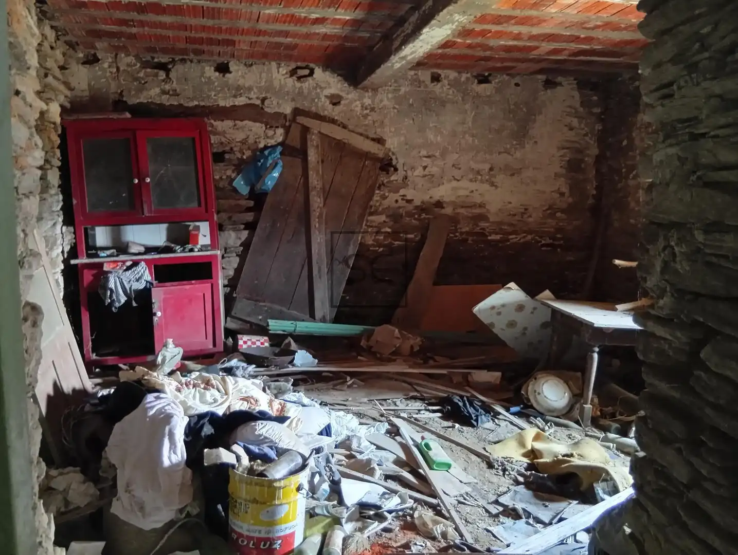 Casa adosada en venda en Cabanas amb Balcó