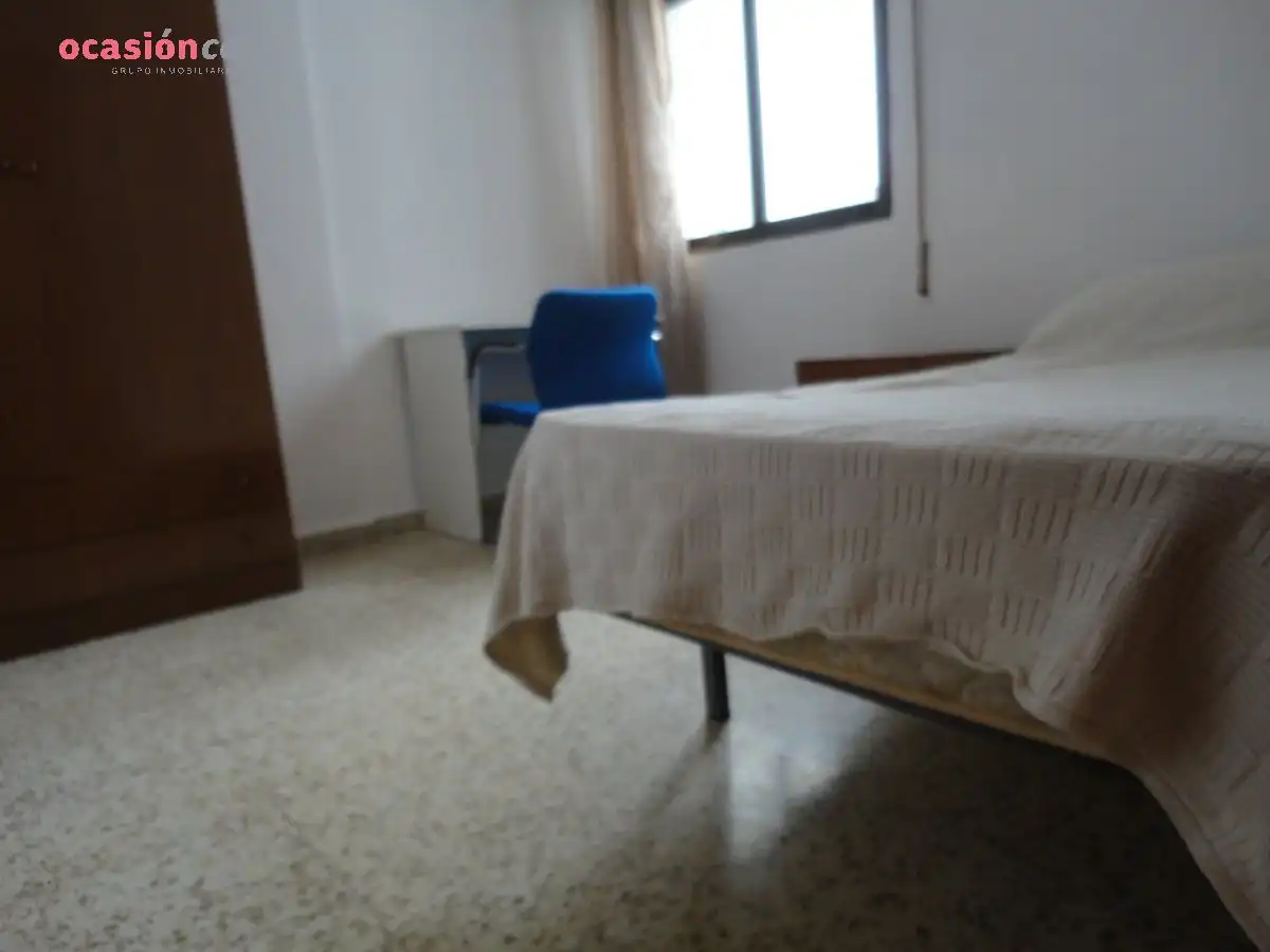 Flat for rent in Plaza de Toros