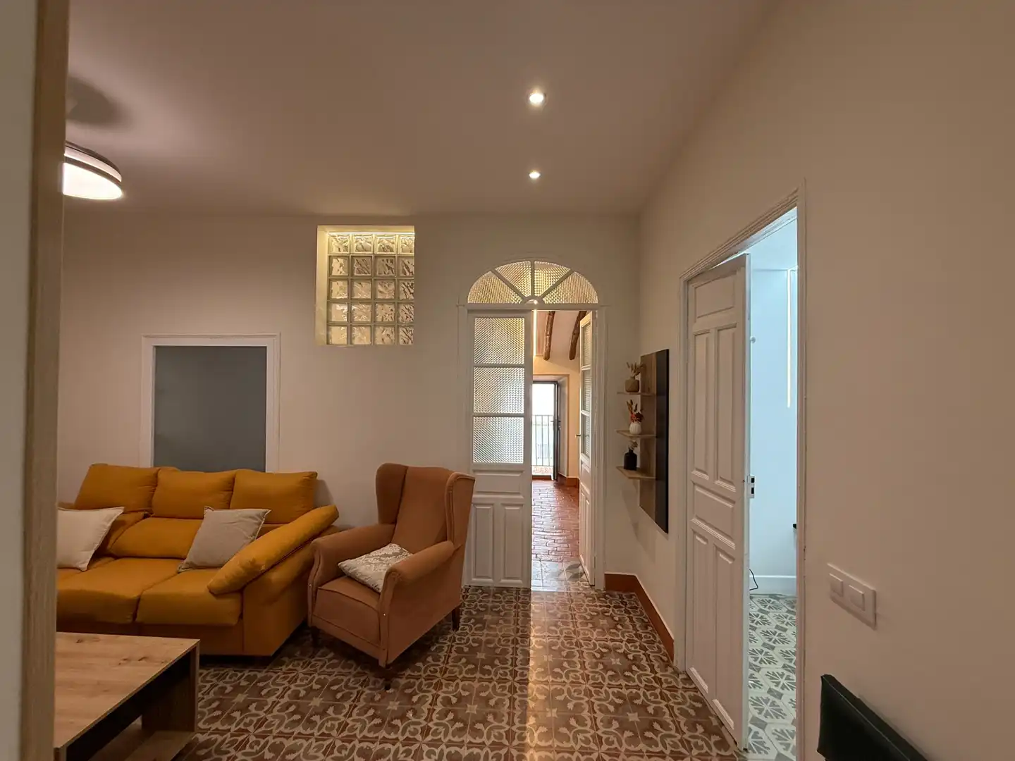 Sala d'estar de Apartament en venda en Castuera amb Aire condicionat, Calefacció i Moblat