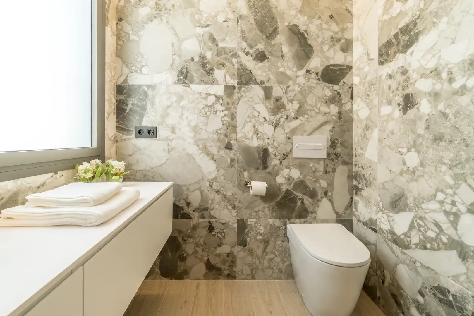 Baño de Casa adosada de alquiler en Cambrils con Aire acondicionado, Calefacción y Jardín privado