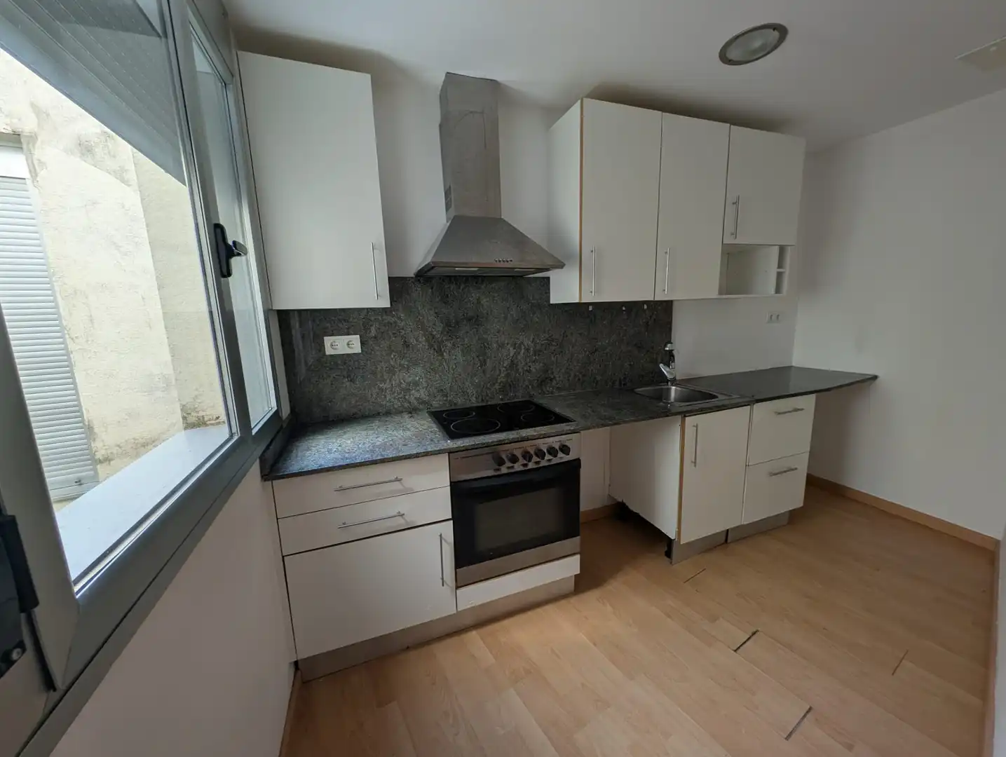Appartamento con terrazza in vendita a Carrer Poligono 89, imagen 11