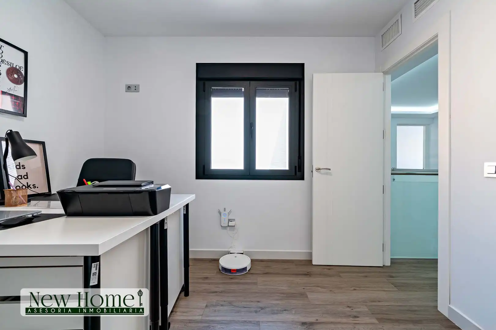 Houses for sale in Roquetas de Mar  with Air Conditioner, Terrace and Furnished