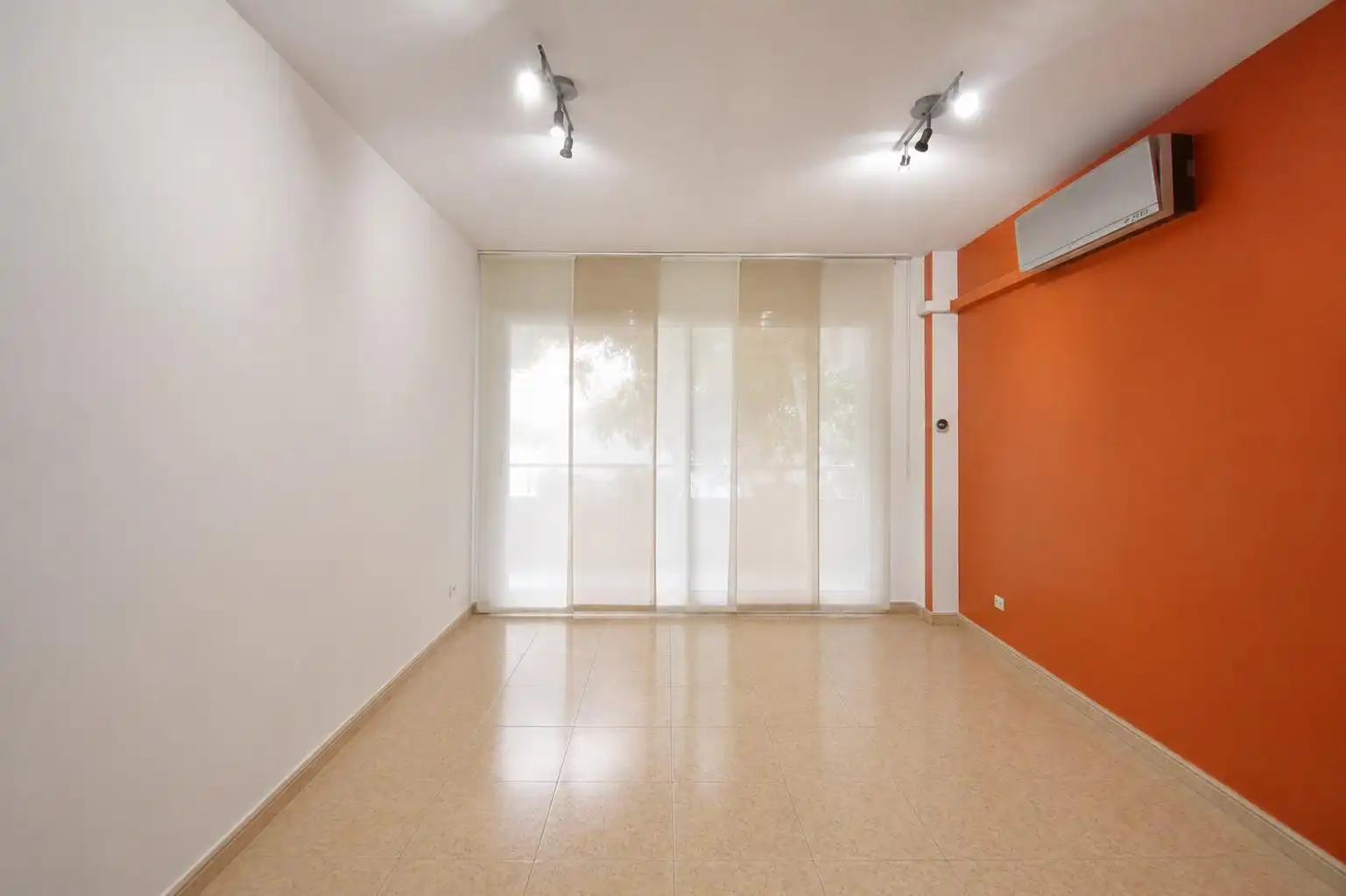 Appartamento con terrazza in vendita a CUBILOT, imagen 7