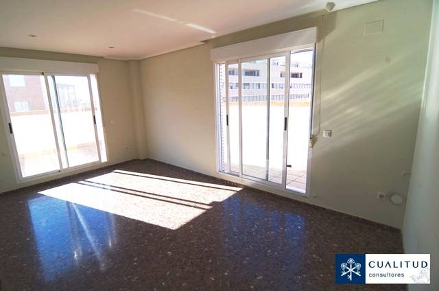 Piso en Alquiler en Estación - Universidad