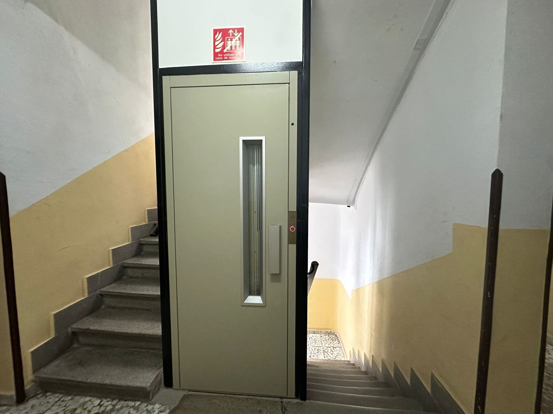 Piso en venta en Palos de Moguer, Arganzuela