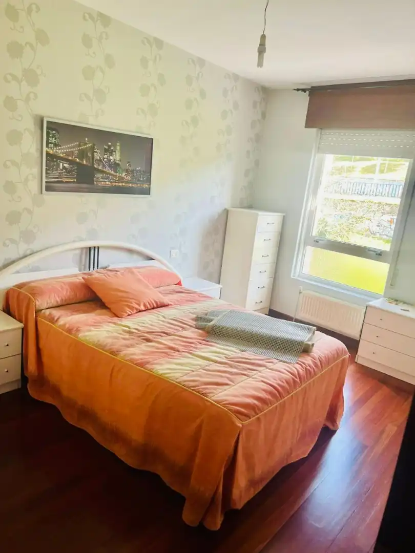 Schlafzimmer von Maisonette zum Verkauf in Lugo mit Heizung, Möbliert und Ofen