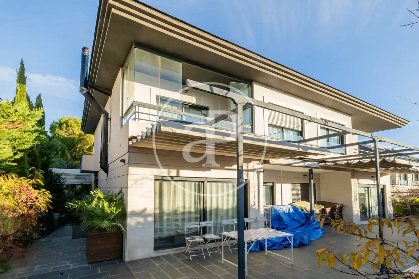 Exterior view of Houses for sale in Boadilla del Monte  with Air Conditioner, Heating and Private garden