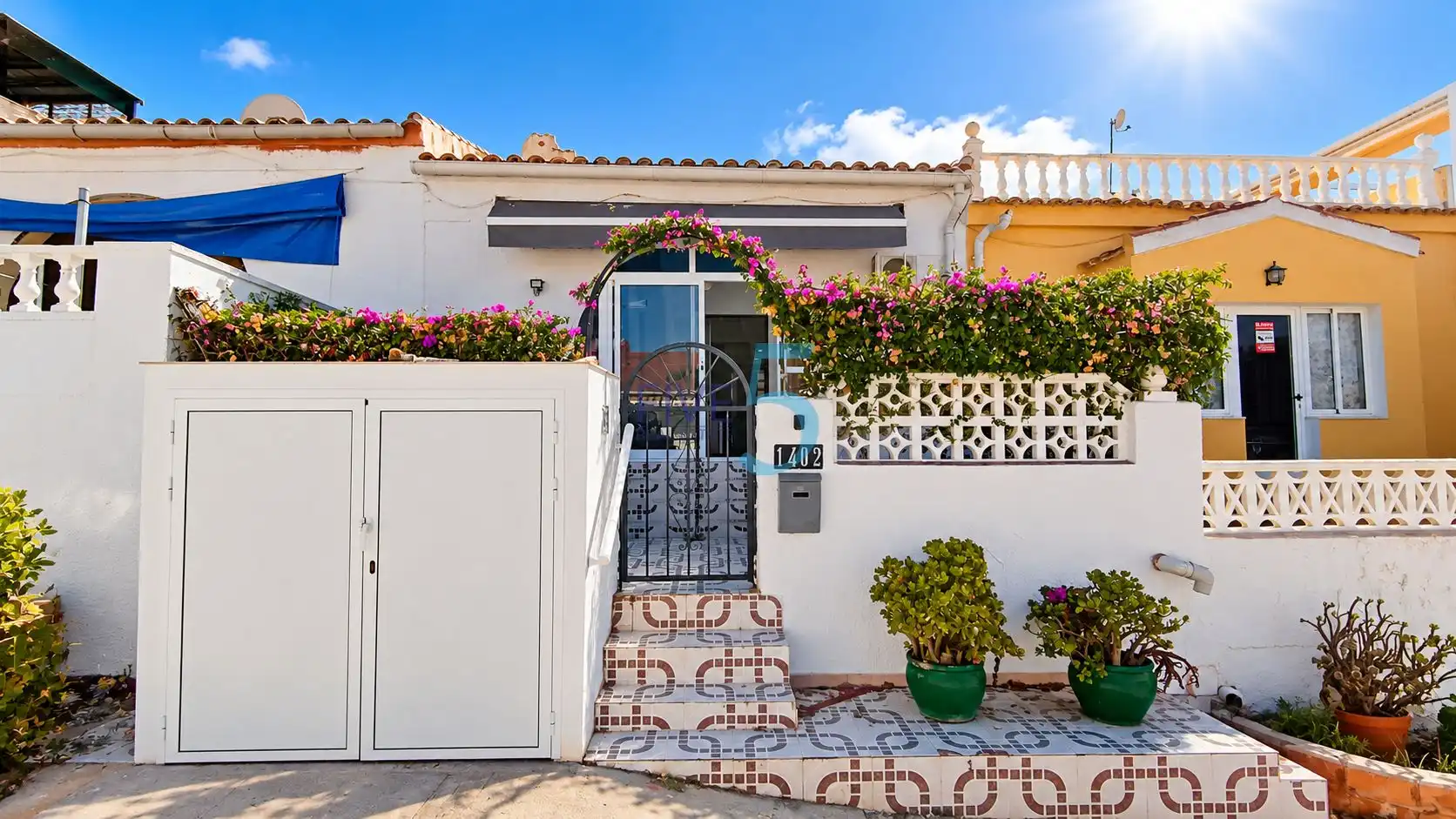 Vista exterior de Casa o chalet en venta en Zona Carrefour - Urbanizaciones