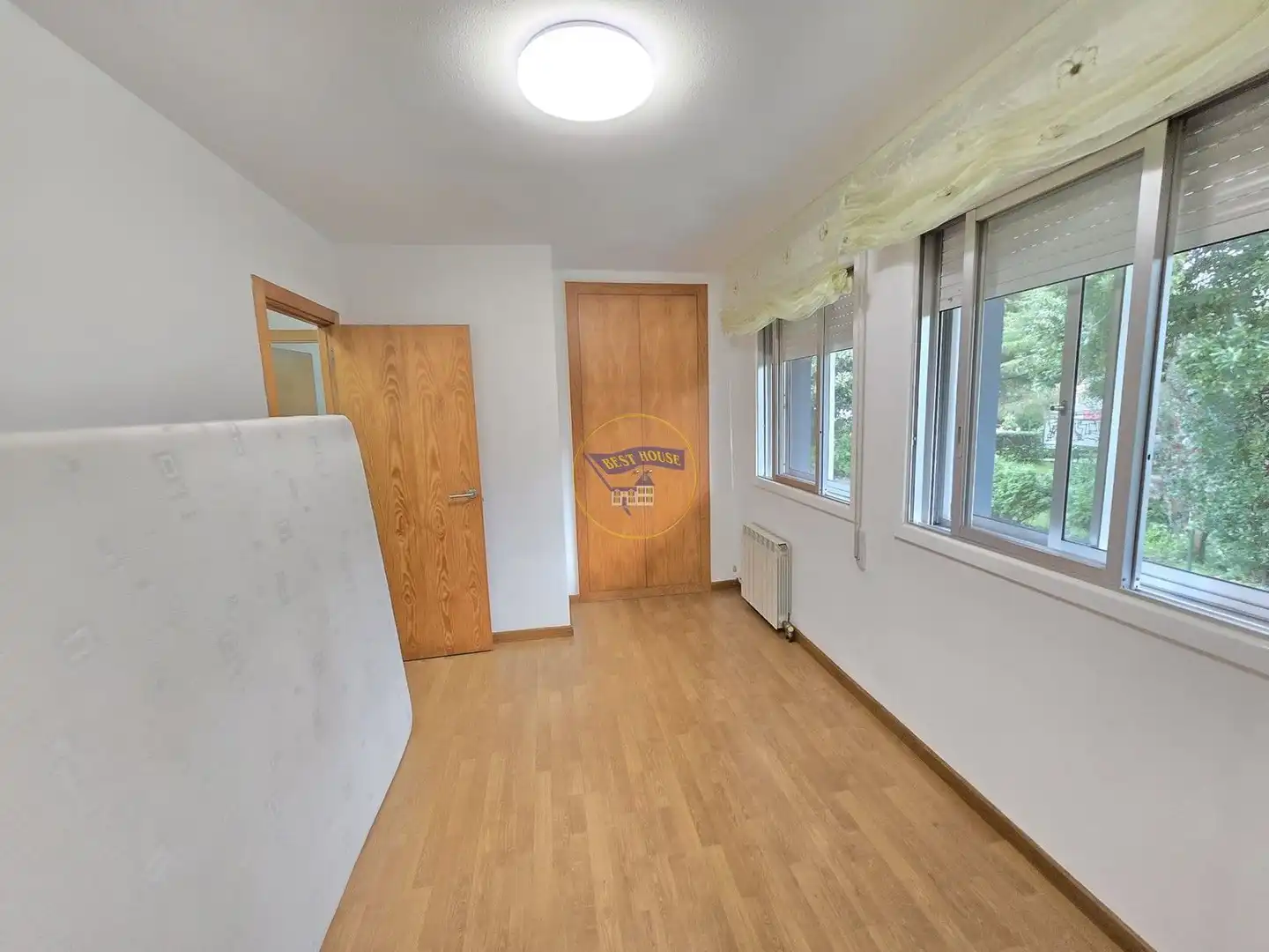 Habitación de Piso en venta en Vigo  con Calefacción