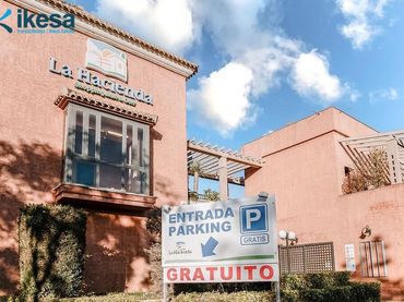 Locale commerciale in vendita a Islantilla Golf