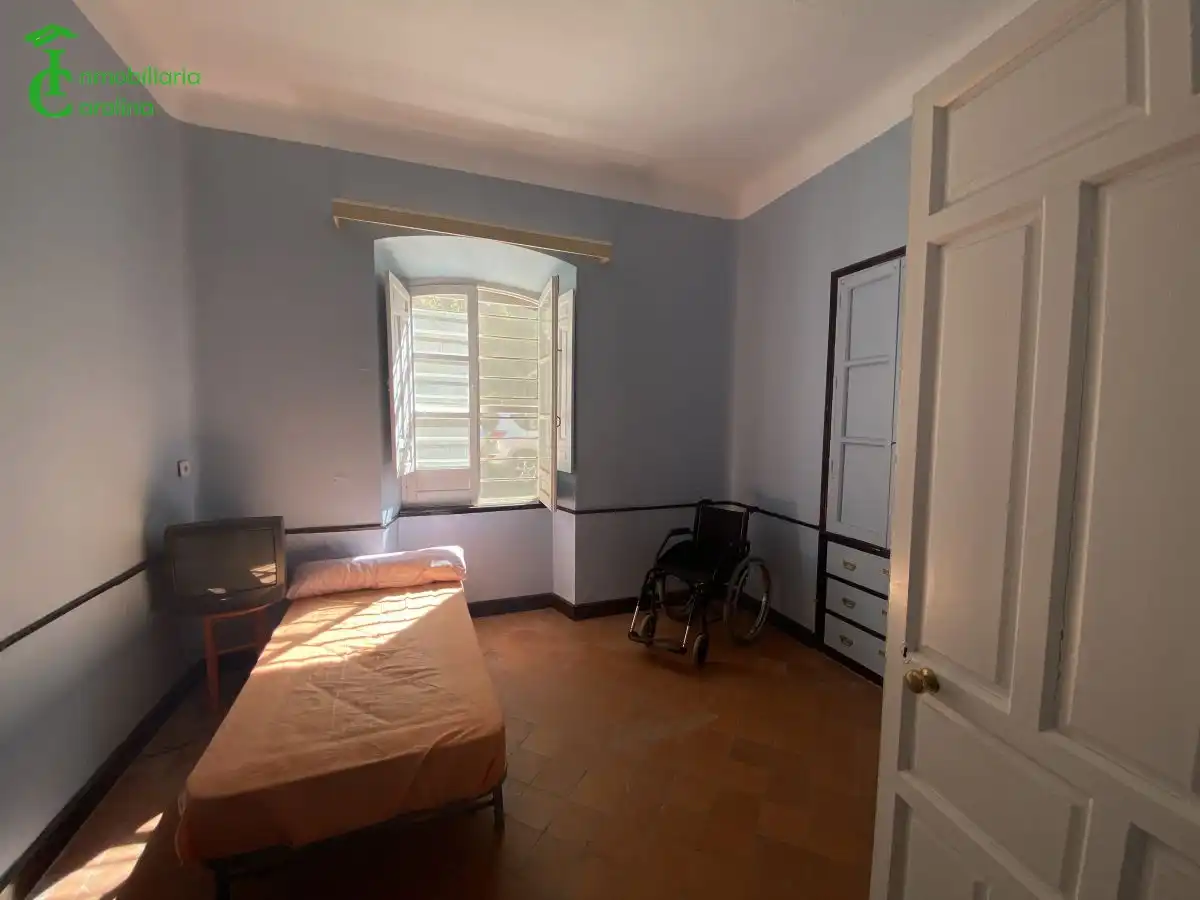 Dormitori de Casa o xalet en venda en Baños de la Encina amb Piscina
