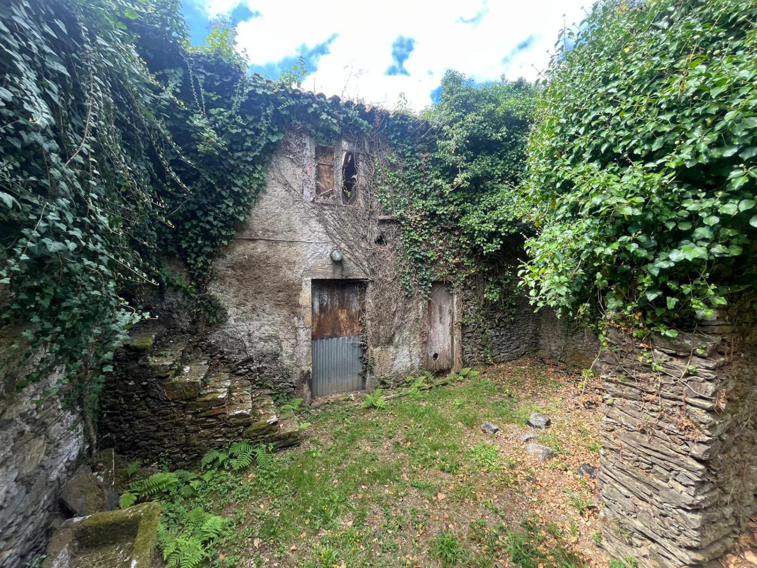 Außenansicht von Country house zum verkauf in Oza dos Ríos mit Terrasse
