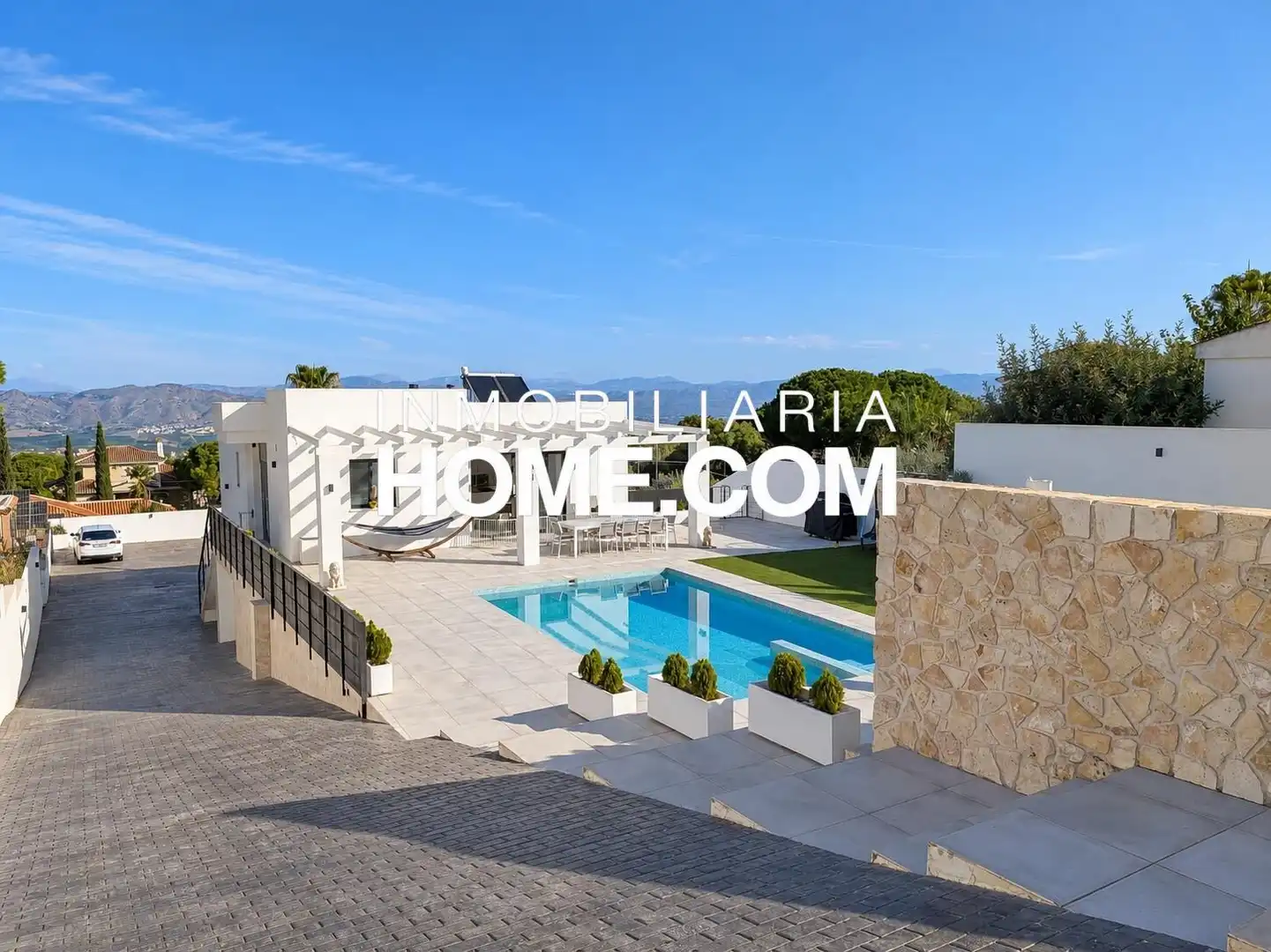 Chalet con piscina en venta en Calle de Benalmádena, imagen 4