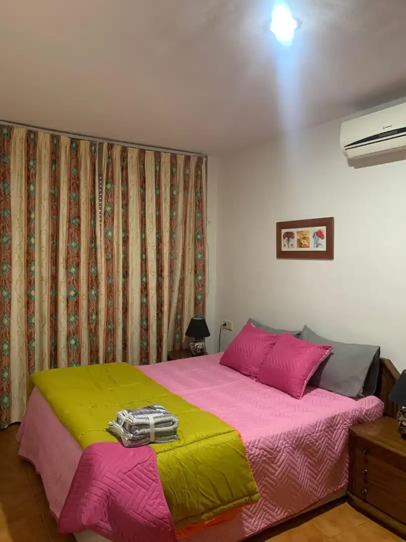 Habitación de Casa o chalet de alquiler en Sagunto / Sagunt con Aire acondicionado, Calefacción y Jardín privado