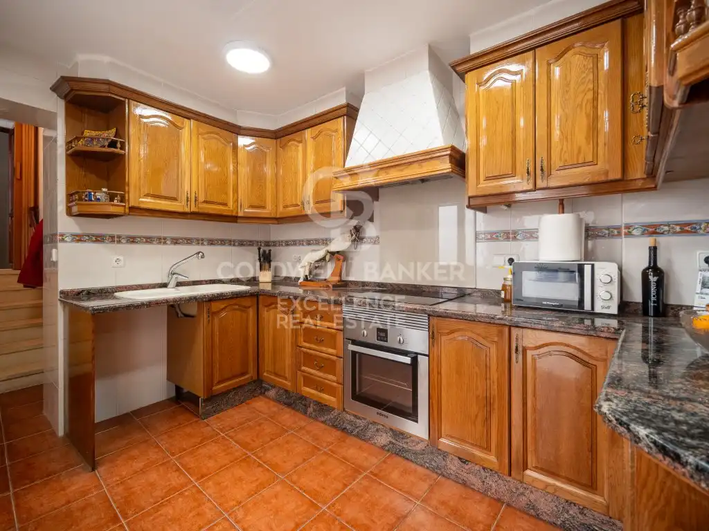 Houses for sale in Oliva pueblo