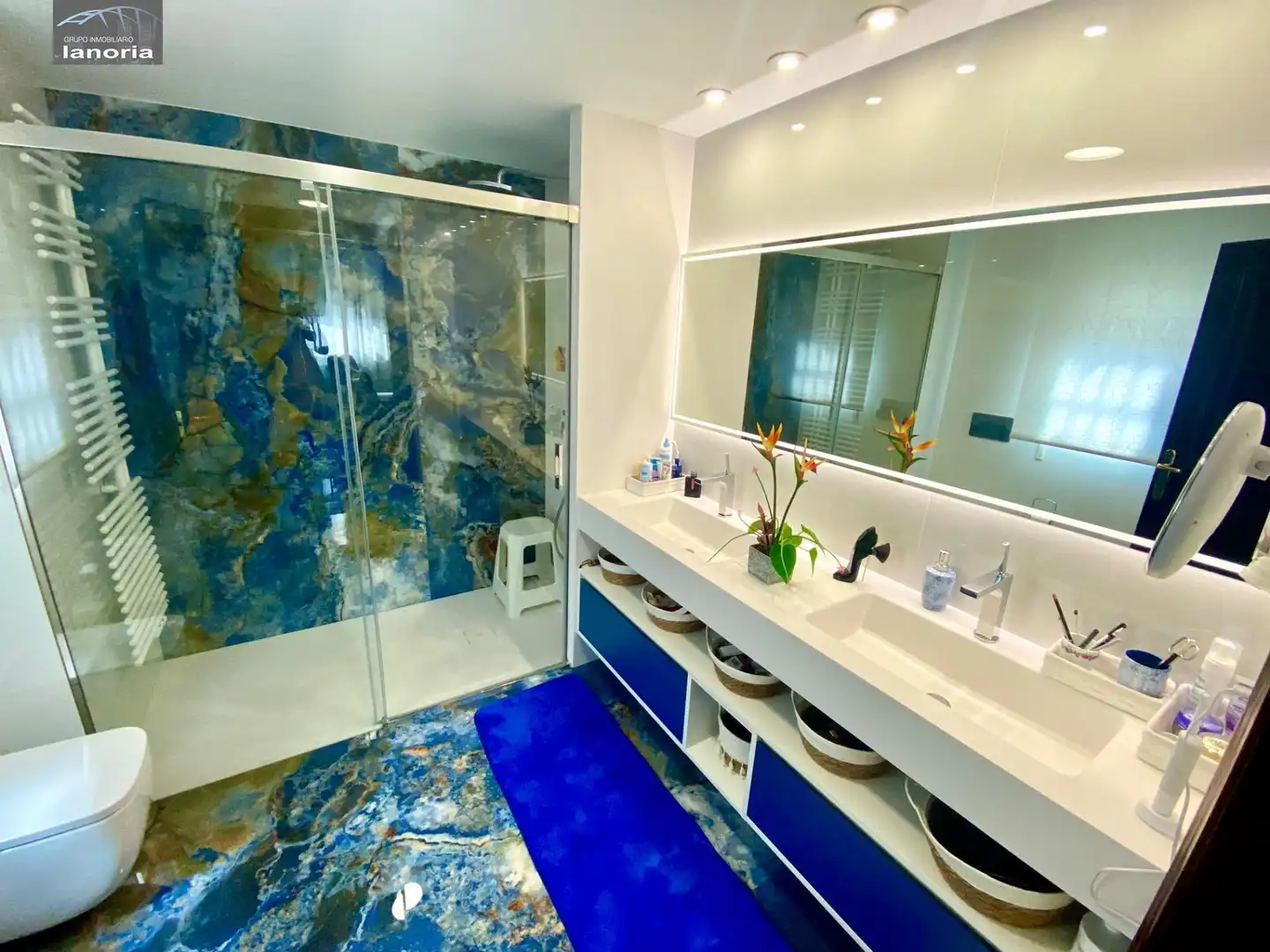 Bathroom of Detached homes for sale in Albacete  with Air Conditioner, Heating and Parquet flooring