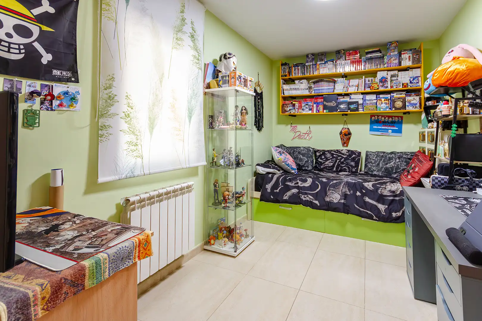 Living room of Flat for sale in Martorell  with Air Conditioner, Heating and Oven