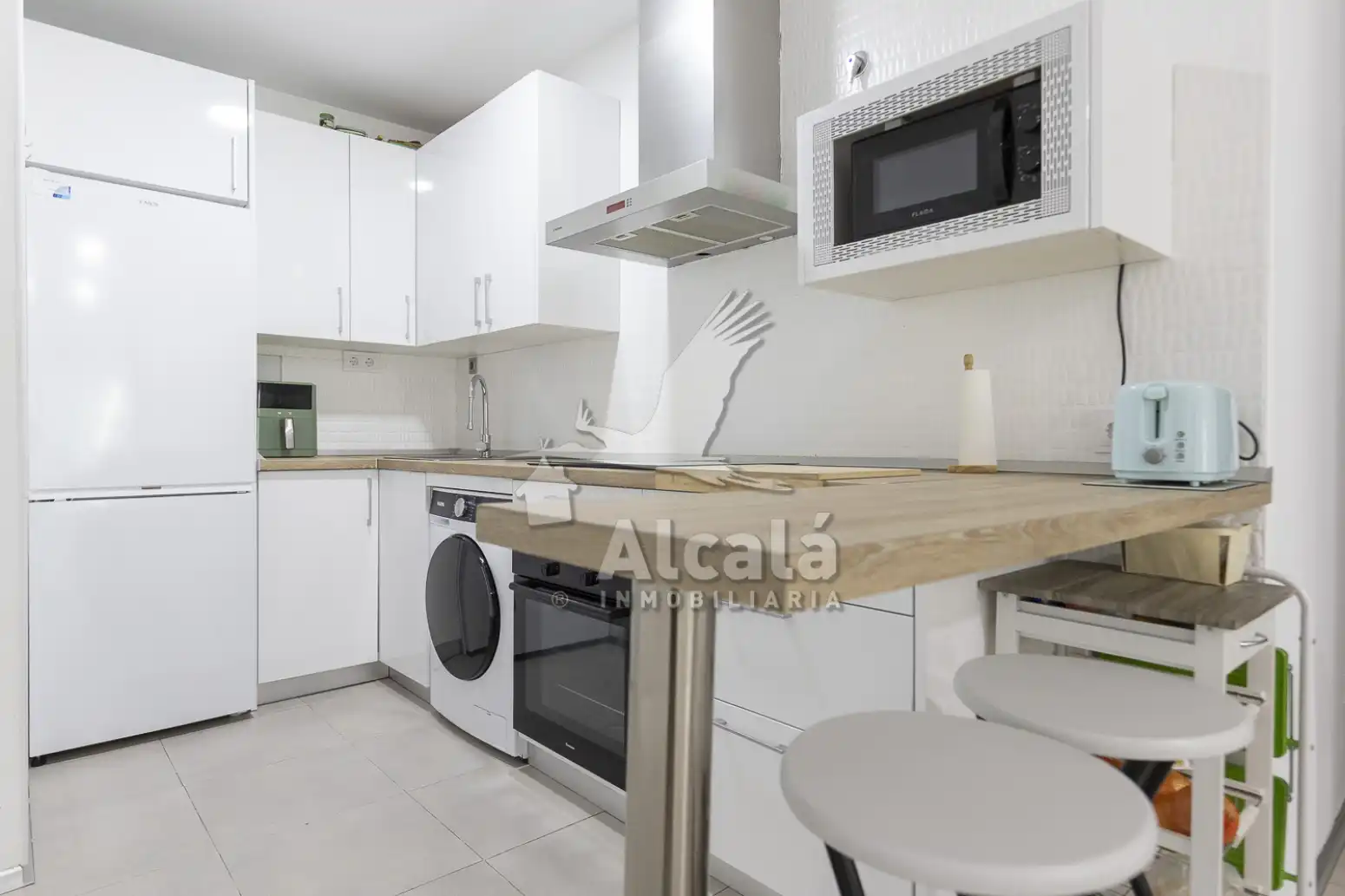 Kitchen of Flat for sale in Loeches  with Air Conditioner, Heating and Private garden