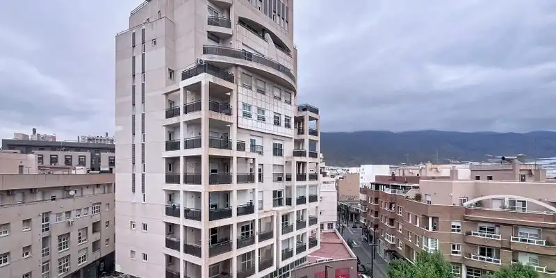 Vista exterior de Pis en venda en El Ejido amb Terrassa i Balcó