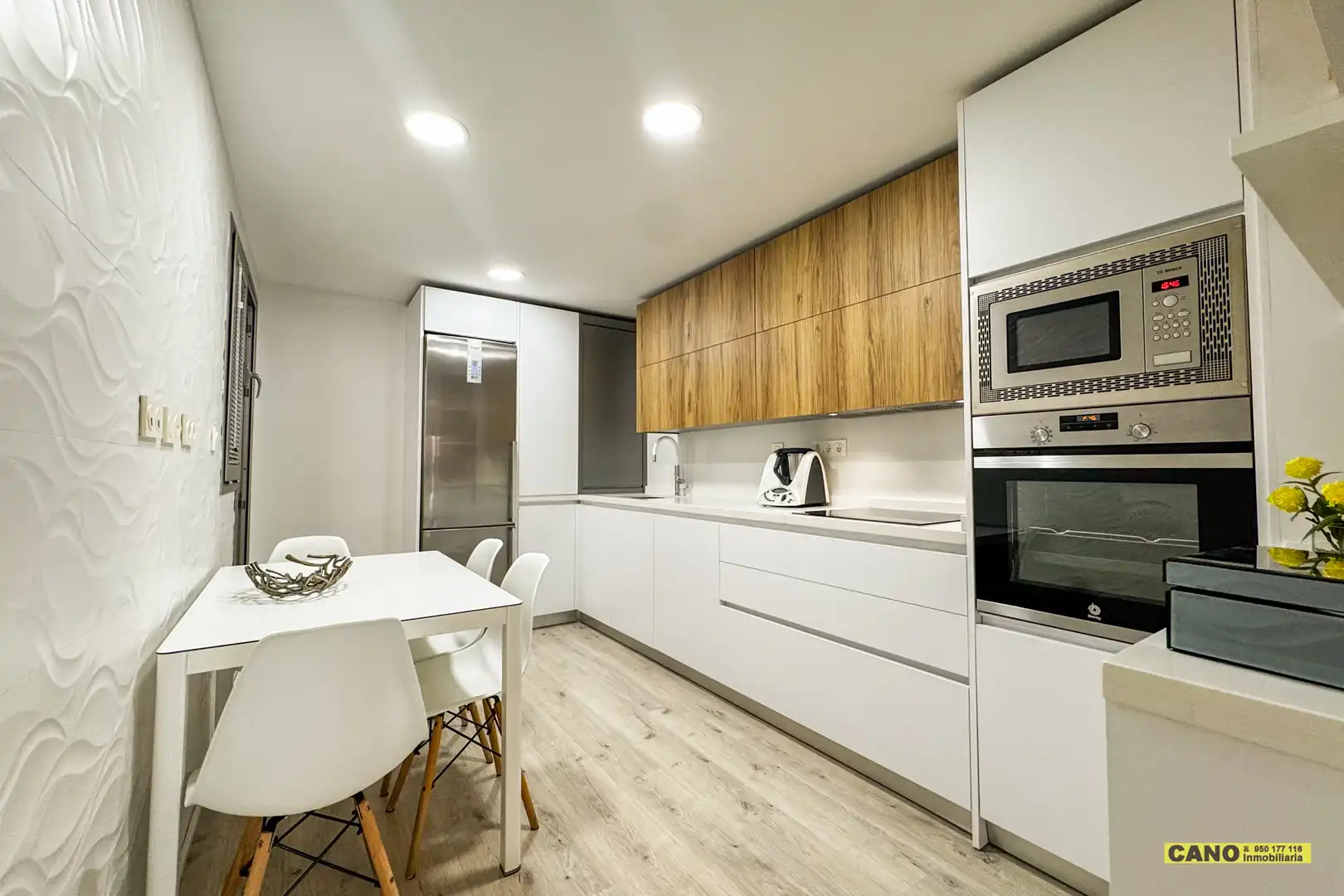 Cocina de Piso en venta en Almería con Aire acondicionado, Calefacción y Terraza
