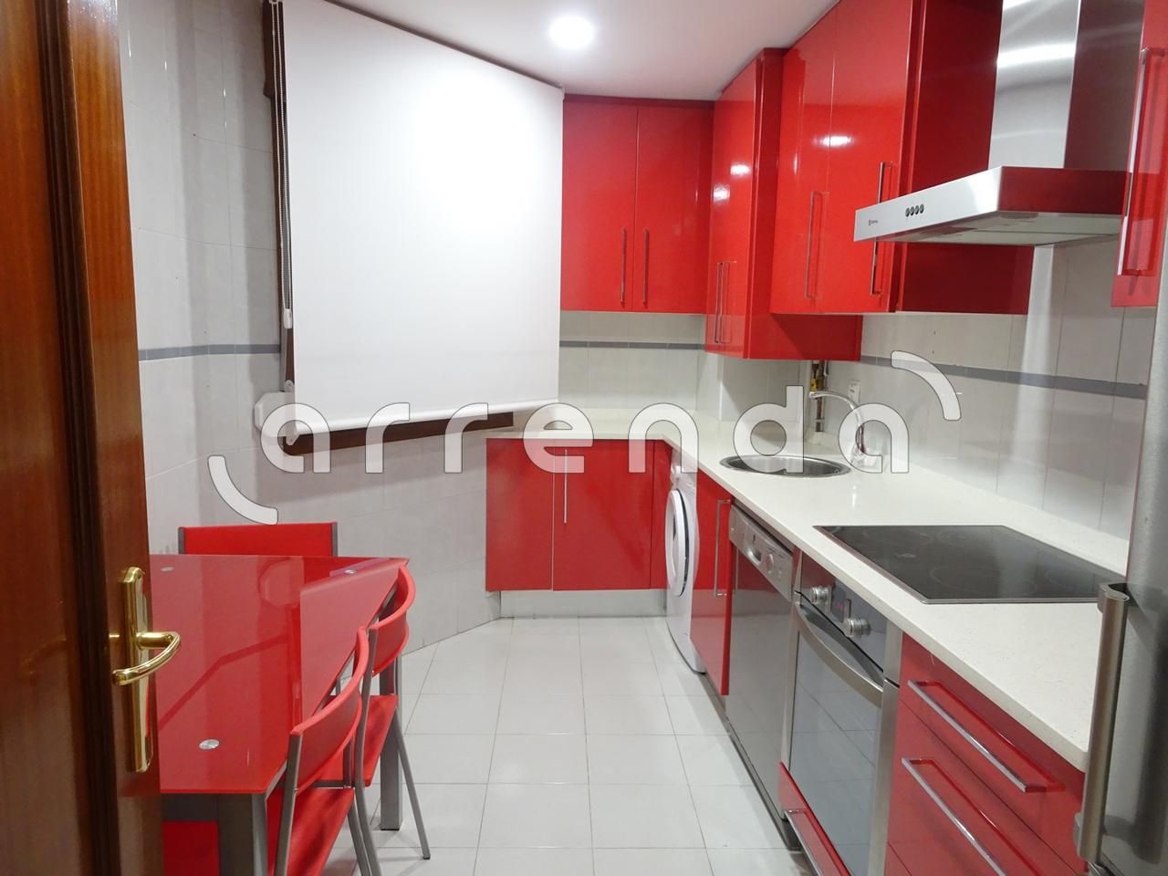Cocina de Piso de alquiler en Santander con Calefacción, Parquet y Amueblado