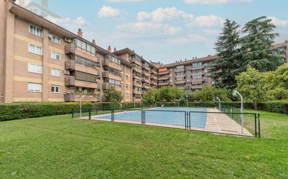 Piscina de Pis en venda en Tres Cantos amb Terrassa i Balcó