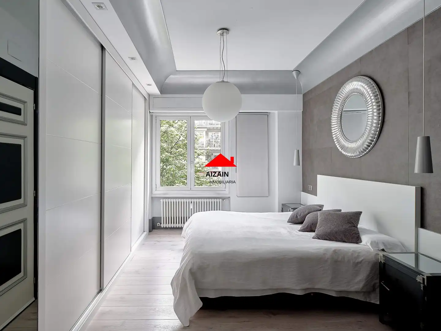 Habitación de Piso en venta en Bilbao  con Calefacción y Trastero