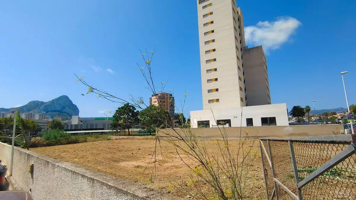 Terrenys i solars en venda a Zona Pueblo, imagen 9