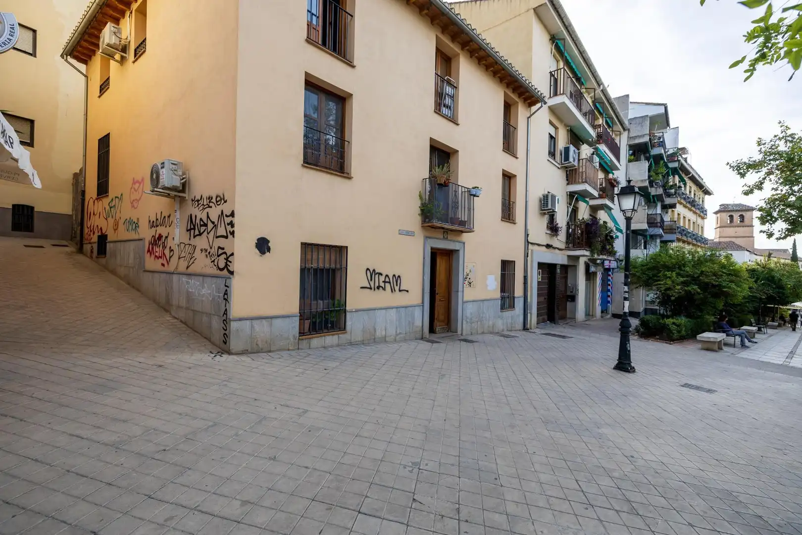 Vista exterior de Residencial en venda en Granada