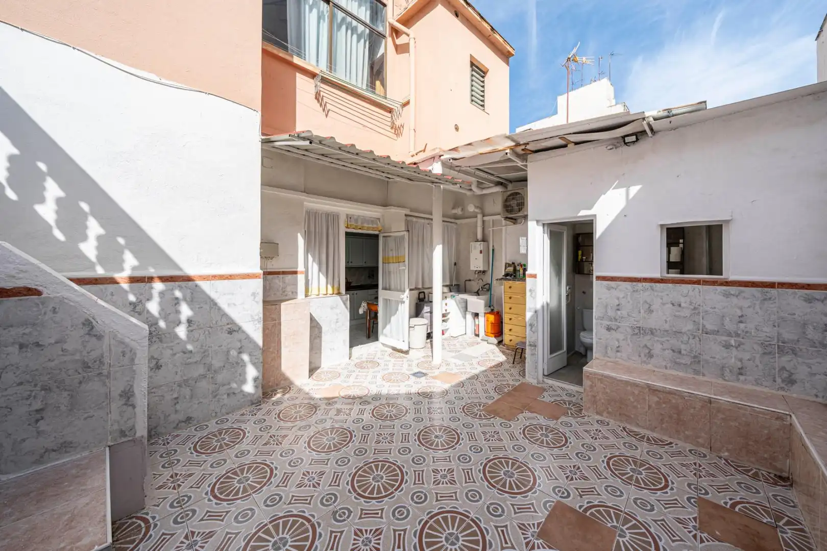 Vista exterior de Planta baixa en venda en  Palma de Mallorca amb Aire condicionat, Calefacció i Terrassa