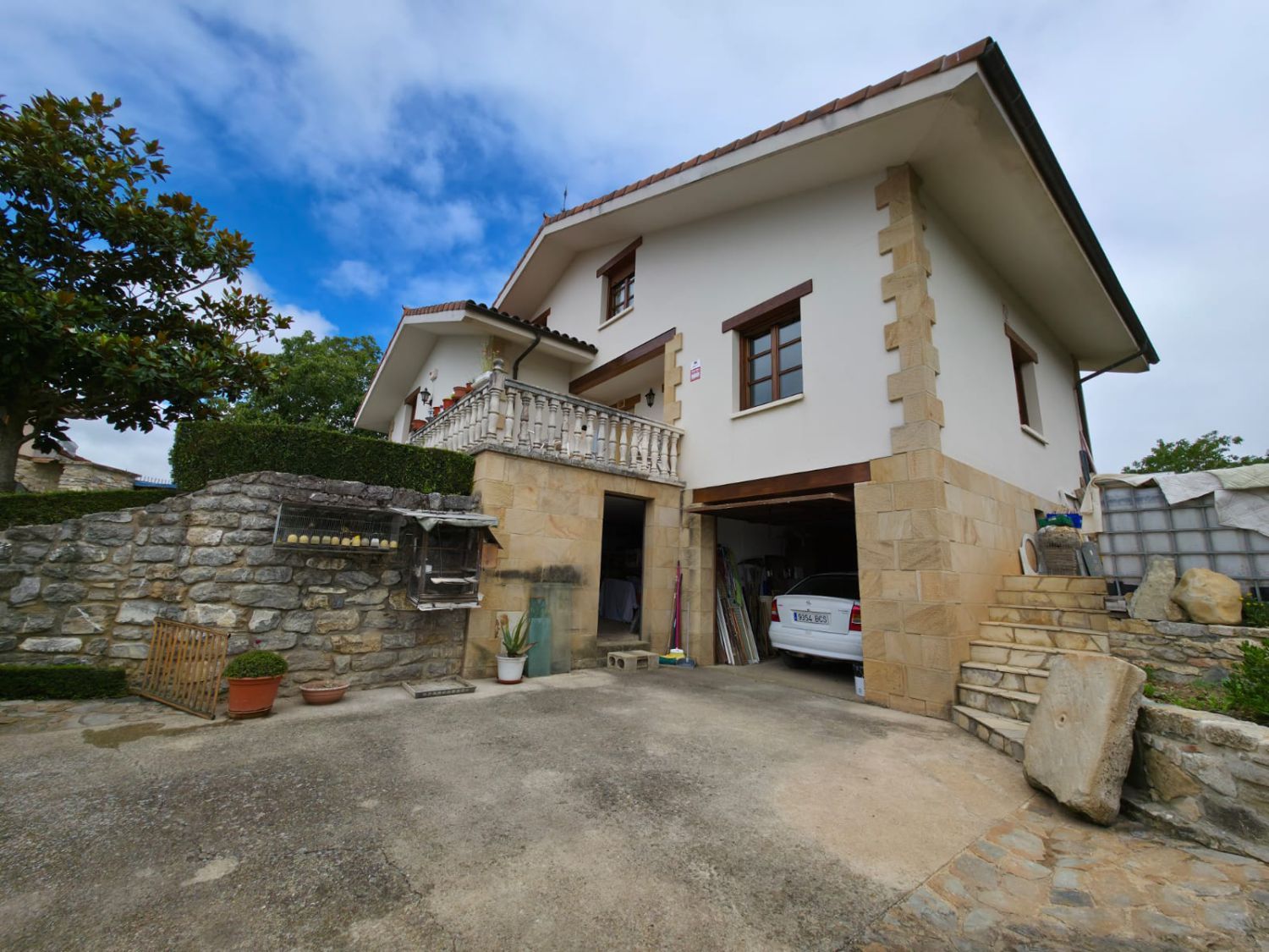 Exterior view of House or chalet for sale in Arrazua-Ubarrundia  with Heating, Terrace and Storage room