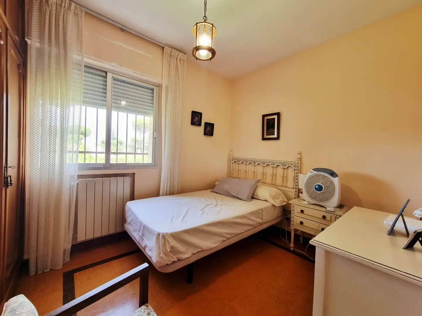 Dormitori de Casa o xalet en venda en Boadilla del Monte amb Calefacció, Jardí privat i Terrassa